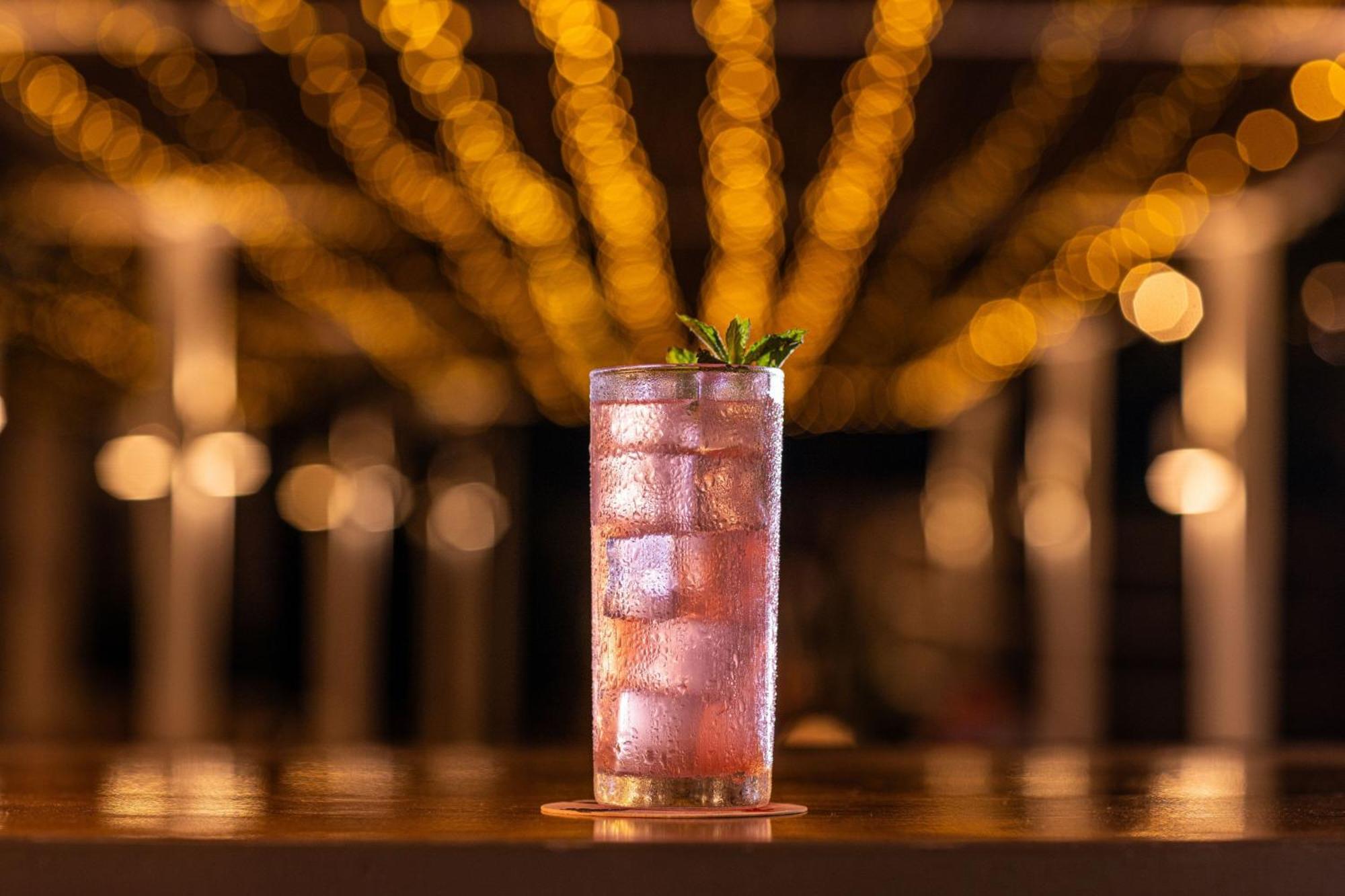 산타 마르타 메리어트 리조트 플라야 도르미다 산타마르타 외부 사진 A Pink Lady