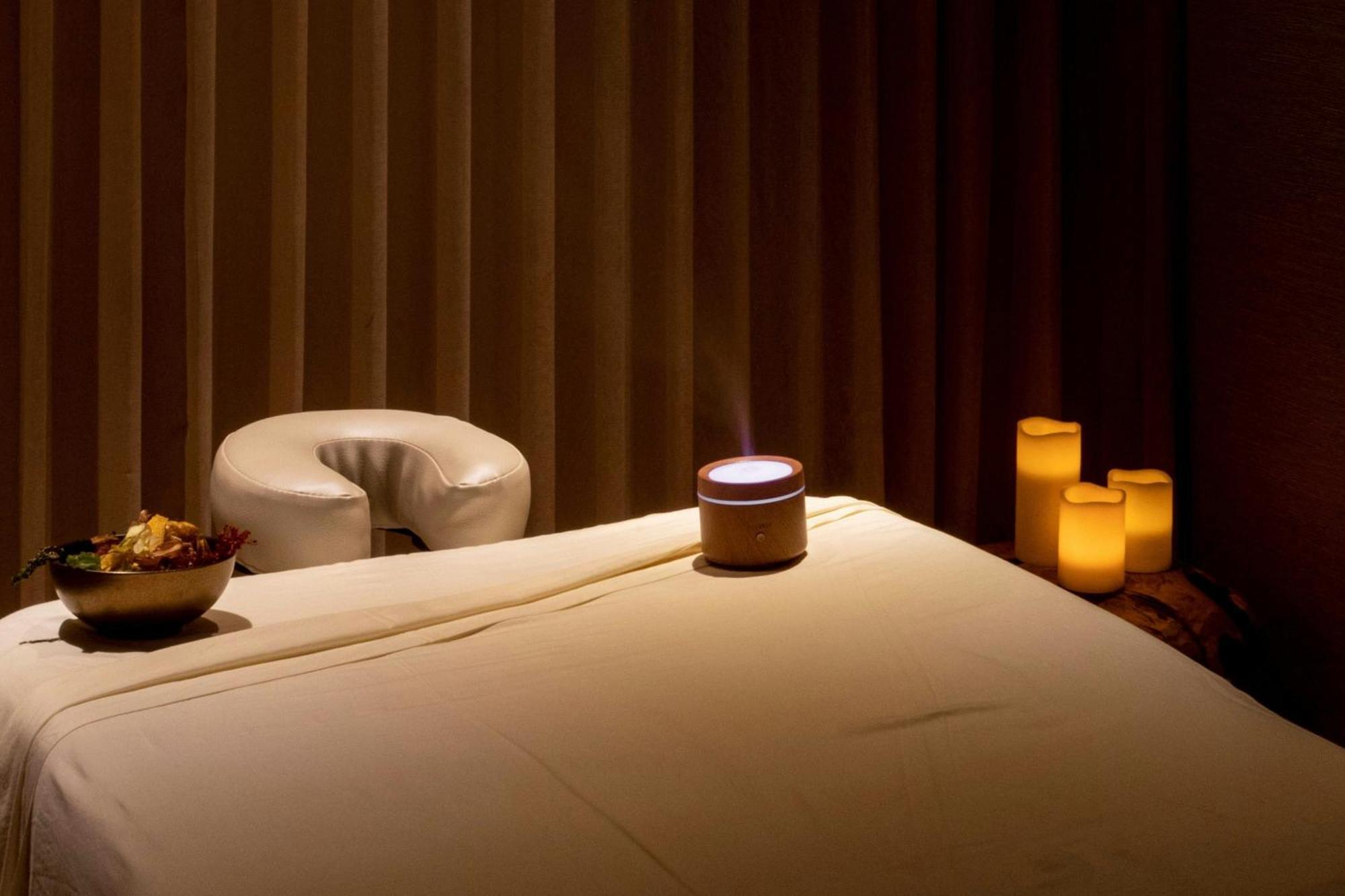 산타 마르타 메리어트 리조트 플라야 도르미다 산타마르타 외부 사진 A massage table